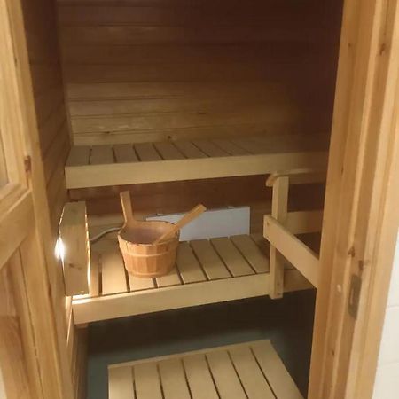 Free Sauna And Laundry, 5Min To Metro, 15Min To Center Espoo Exterior photo